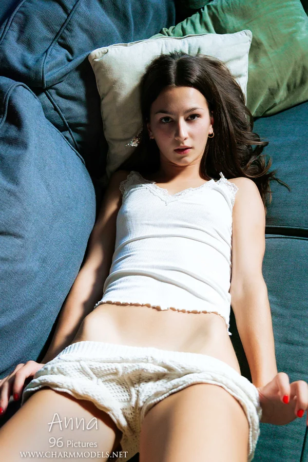 Anna Valez in Touch of Tender Glow